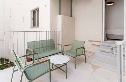 Vyronas Apartment | Bright Cozy 2BR l Balcony & Work Corner