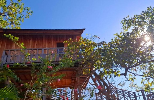 Sumbawa Barat Hotel | Bukit Samudra