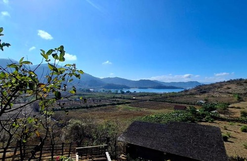 Sumbawa Barat Hotel | Bukit Samudra