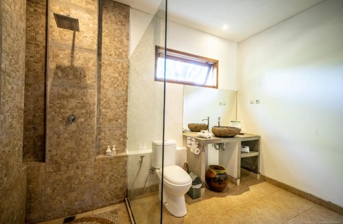 Purwakerti Hotel | Bunga Laut Bungalow