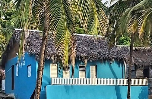 La Cienaga House | Bungalow-type house on the edge of the beach, ideal for families!