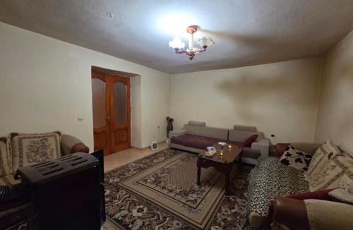 Korce Hostel | Business Hostel