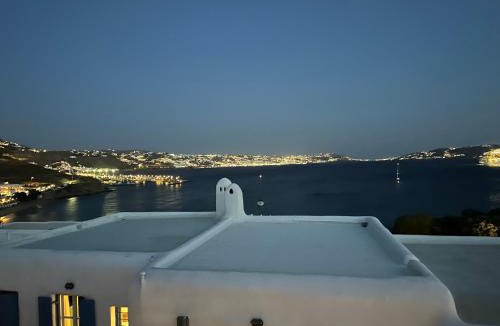 Agios Stefanos House | C Bay