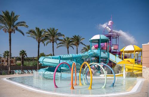 Gerani Resort | Caldera Beach