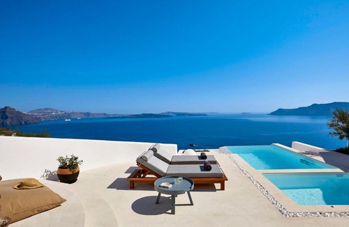 Oia Villa | Caldera Crest Villa Oia Santorini Private Pool Caldera Views Hot Tub
