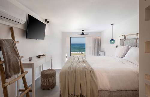 Rethymno Hotel | Calla Luxury Seafront Suites