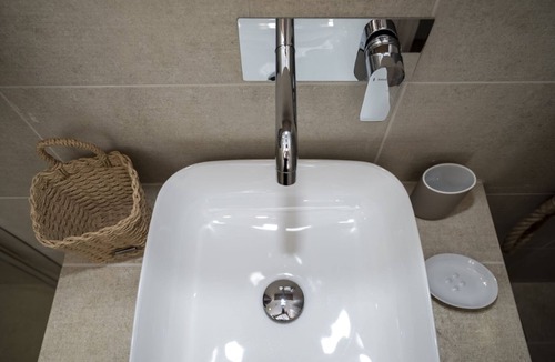 Ermoupoli Apartment | Calm Joy & J - Joy