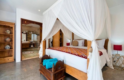 Petulu Hotel | Calma Ubud Suite & Villas - Rice Fields View, Infinity Pool !