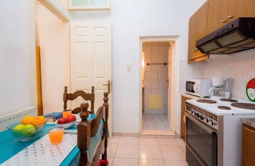 Old Town Apartment | Campiello Blue Studio - Central cozy studio with garden in Corfu old town