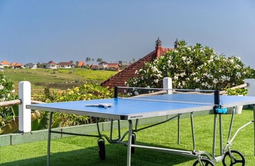 Babakan Villa | Canggu Villa | Private Pool & Rooftop | Sleeps 6