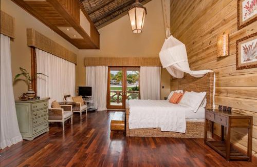 Punta Cana Villa | Cap Cana Villa for Rent - Luxury Villa with access to Eden Roc Beach