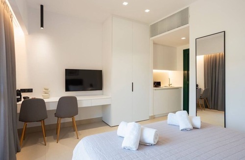 Peroulades Hotel | Cape Resort