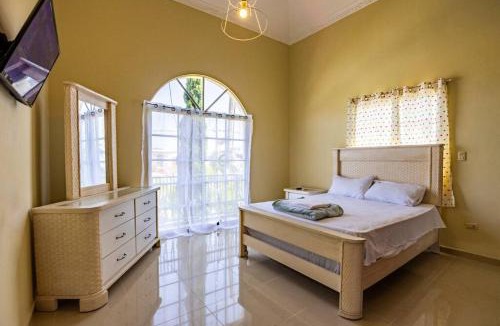 Los Maestros House | Caribbean Blue Mansion