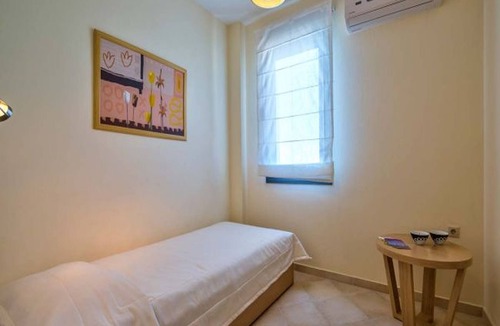 Adelianos Kampos Hotel | Carme Villas