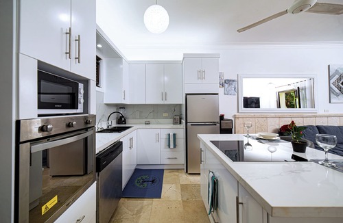 Cabarete Apartment | Carolina Oasis: Your Modern Retreat Just Steps from Paradise in Cabarete