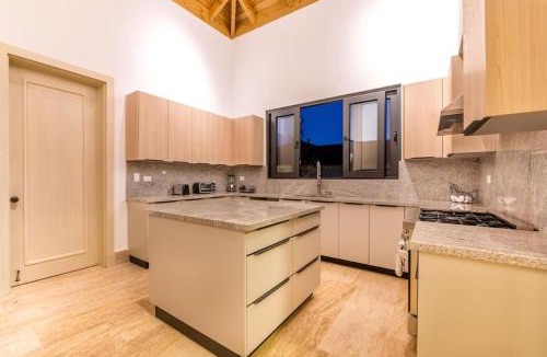 Casa de Campo Villa | Casa Ceiba