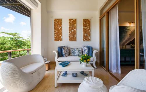 Los Altos Apartment | Casa Cielo 3 BR Penthouse with Views