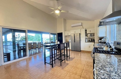 La Mulata Villa | CASA COCO-AVENTURA Oceanview Superior 4 Master @ Casa Linda