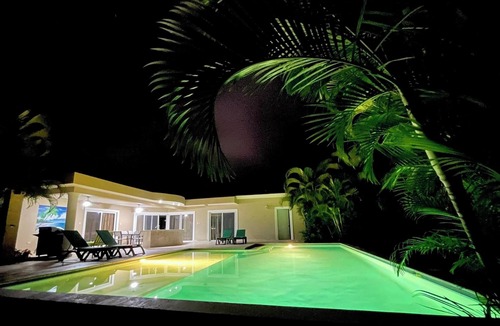 La Mulata Villa | CASA COCO-PALMA Superior 2 Master @ Casa Linda