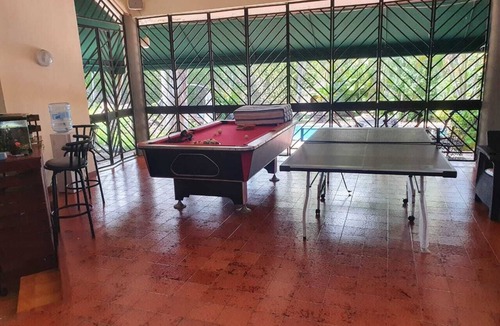 Downtown Santo Domingo House | Casa con Piscina y Jacuzzi, Amplia en Arroyo Hondo