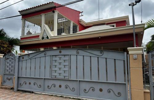 Santiago de los Caballeros House | Casa Deisy