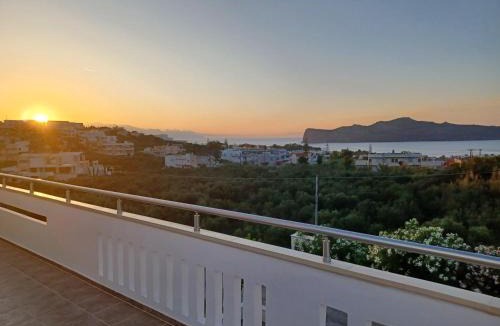 Kato Stalos Villa | Casa Dastele remarkable seaview 5' from the sea
