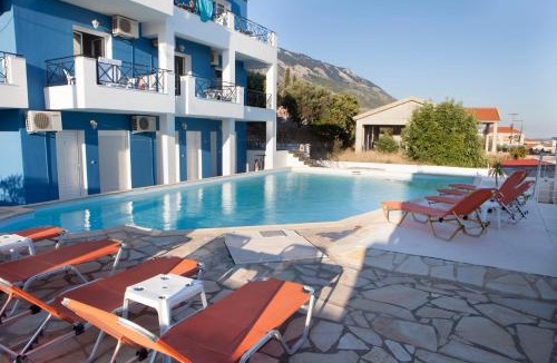 Vlachata Hotel | Casa De Blue Studios & Apartments