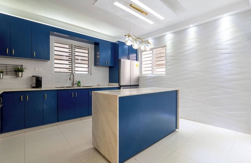 Tropical del Este Villa | Casa de Papel