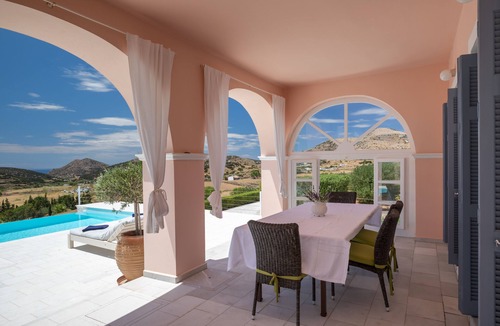 Mesaria Villa | Casa del Sol Syros
