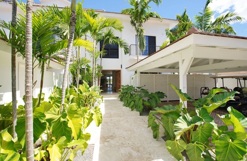 Casa de Campo Villa | Casa Delfín by Luxe Haus™ – Butlered Villa, Staff, Pool, Golf Carts