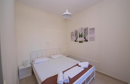 Lefkada Town House | Casa Dina 2