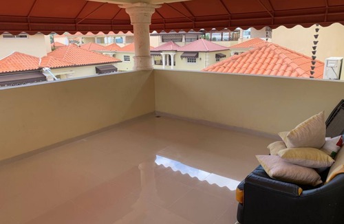 San Cristobal House | Casa Flores