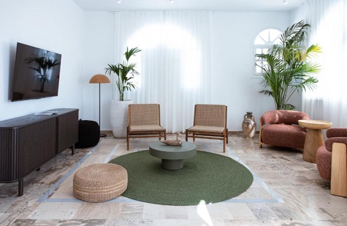 Agios Georgios Hotel | Casa Frati Suites & Villas
