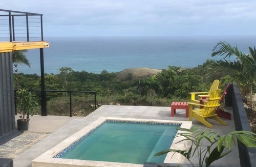 Gaspar Hernandez Villa | Casa Hierro