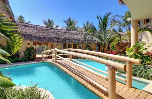 Puerto Bahia Villa | Casa La rodonda: 9 bedroom beachfront on spectacular sunset location.