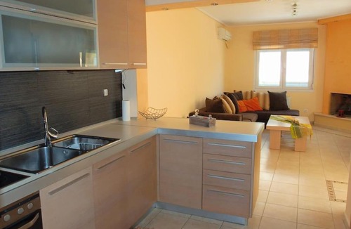 Nees Pagases House | Casa Nostra Volos