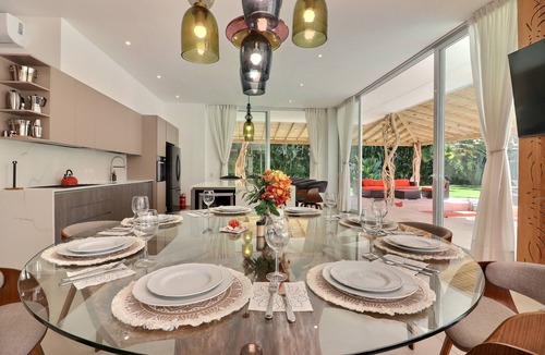 Puerto Bahia Villa | Casa Sirenas at Las Terrenas: Spacious 6-bedroom for 14 pax villa close to beach
