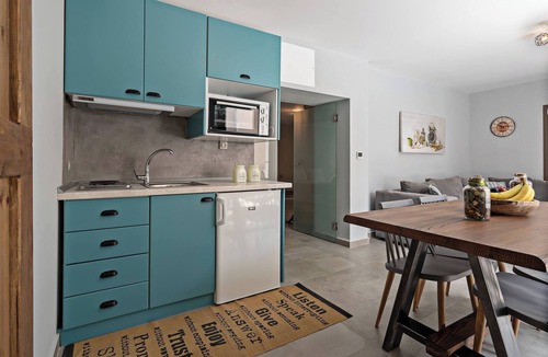 Spilion Apartment | Casa Sofia, Cozy Home #1, By Hellocrete