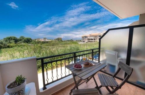 Lefkada Town Apartment | Casa Vardani Modern Central Apartments