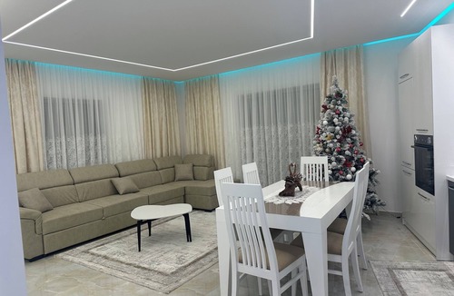 Vlore Apartment | CasaDaSogno R&A
