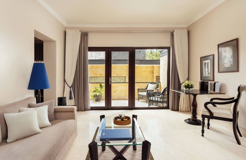 Andong Resort | CasCades Suites