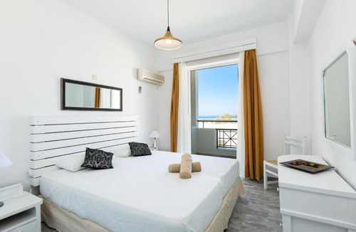 Platanes Apartment | Castello Bianco Aparthotel