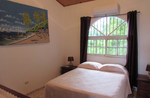 La Iglesia Bed & Breakfast | Castillo Romano