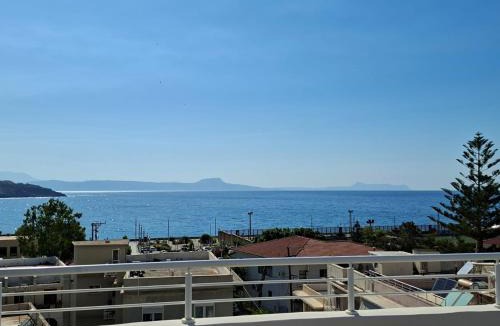 Rethymno Apartment | Castle & Sea View Apt