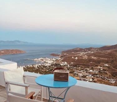 Serifos House | Castle Seaview