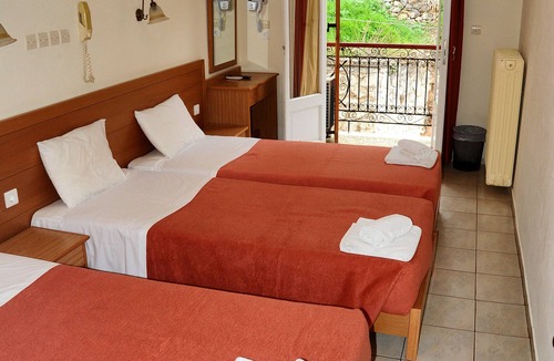 Delfoi Hotel | Castri