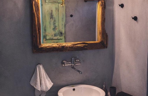 Tinos Town Apartment | Castria studios