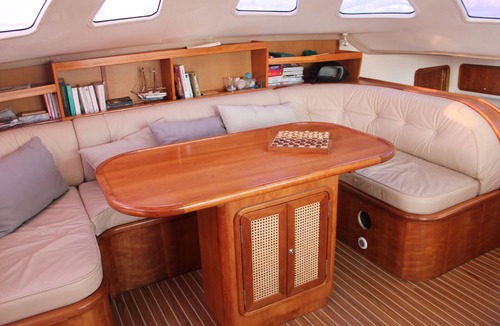 Old Town Naxos Boat Rental | Catamaran with skipper and hostess Cyclades