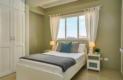 Evaristo Morales Apartment | Cecile 6C · *Cozy 2br with Studio | Evaristo Morales