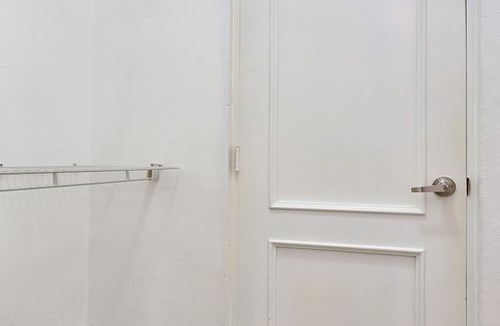 Evaristo Morales Apartment | Cecile 6C · *Cozy 2br with Studio | Evaristo Morales